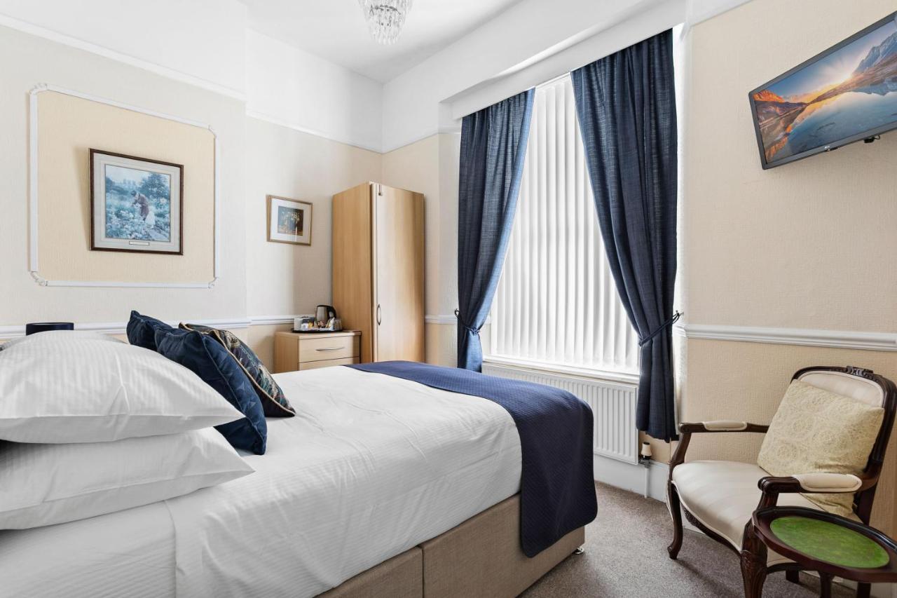 Melba House (Adults Only) Bed & Breakfast Torquay Exterior foto