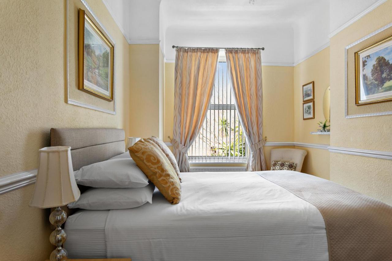 Melba House (Adults Only) Bed & Breakfast Torquay Exterior foto