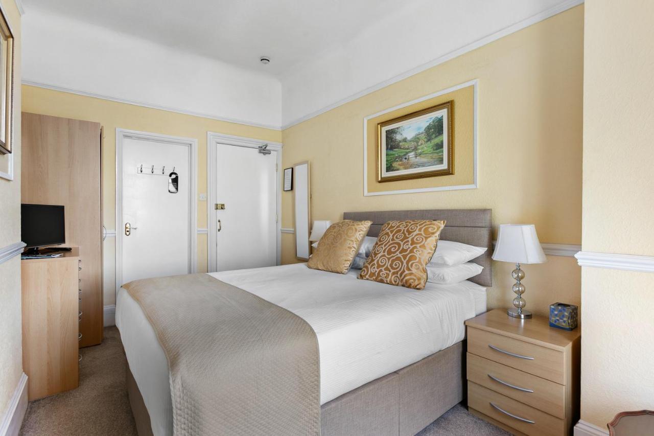 Melba House (Adults Only) Bed & Breakfast Torquay Exterior foto