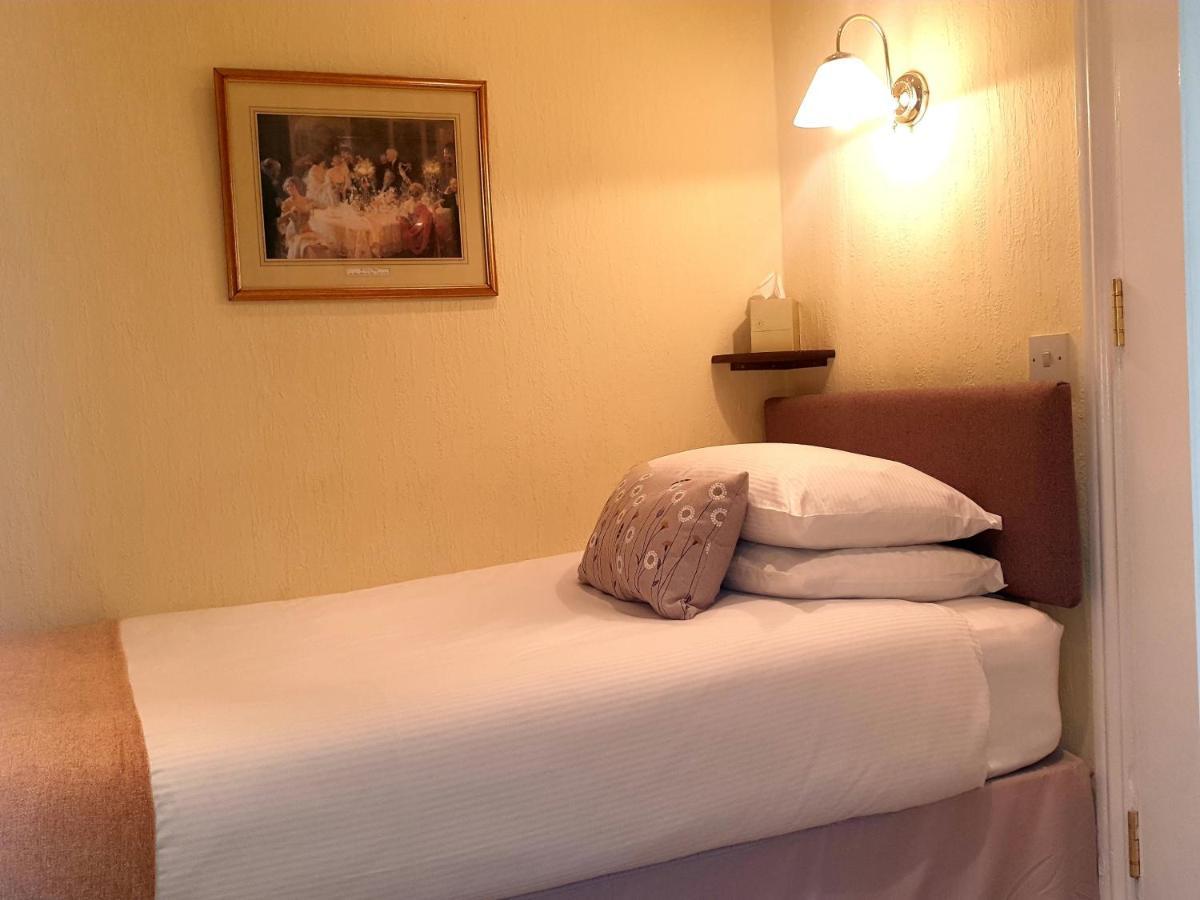 Melba House (Adults Only) Bed & Breakfast Torquay Exterior foto