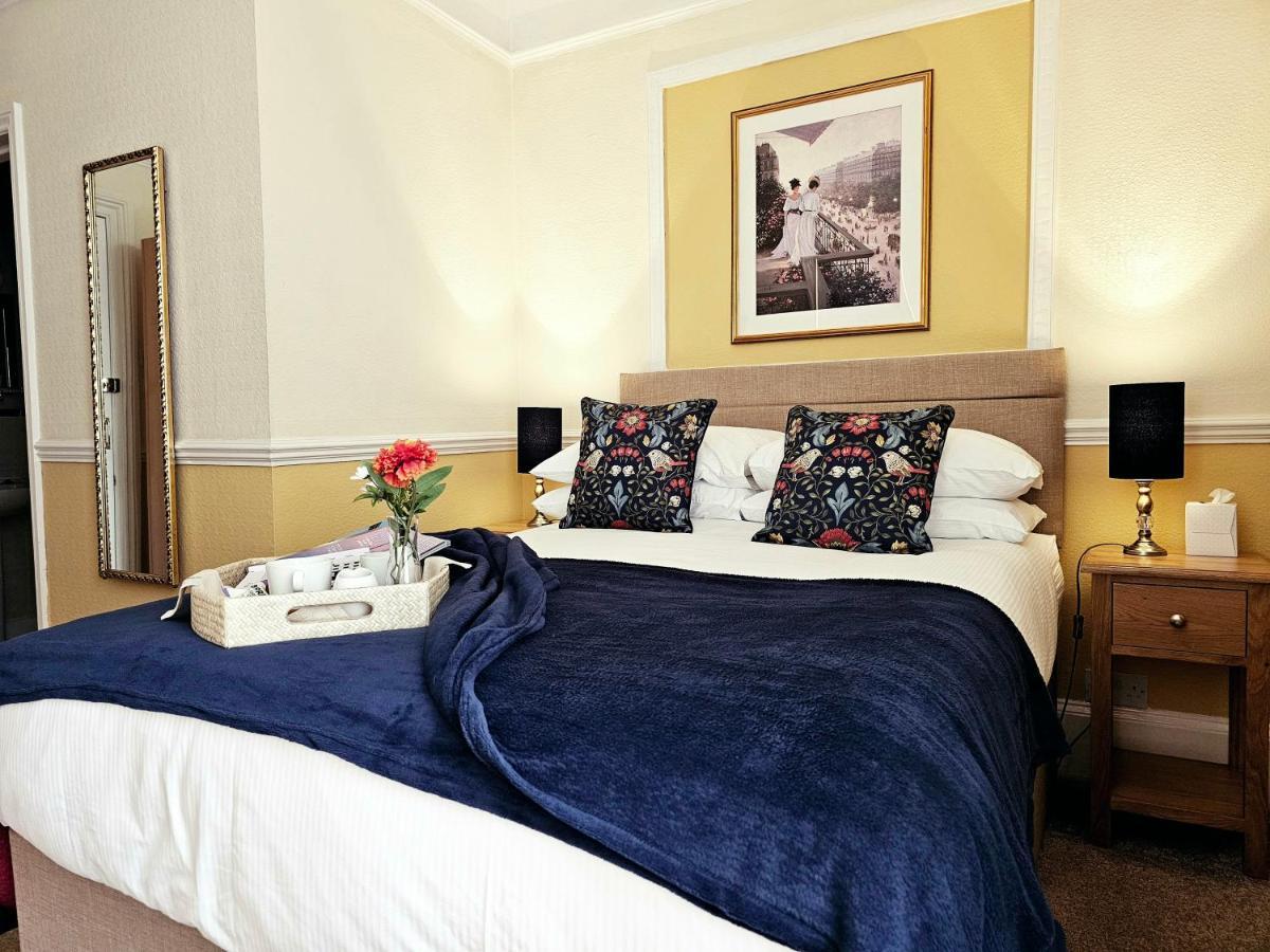 Melba House (Adults Only) Bed & Breakfast Torquay Exterior foto